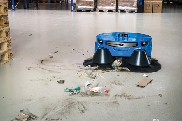 autonomous cleaning robot