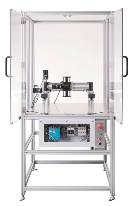 robotic cell with a gantry inside