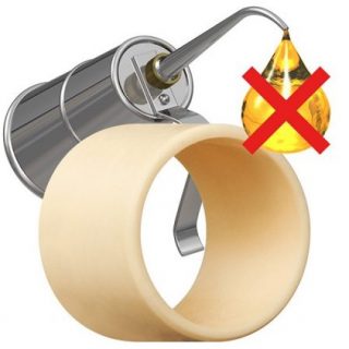 plastic bearing with a grease free indication