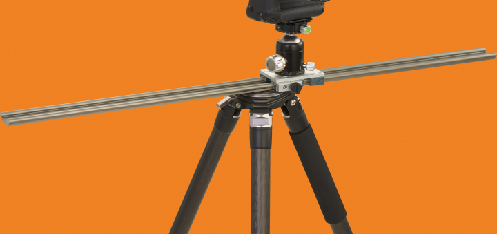 camera on tripod with drylin w linear guide