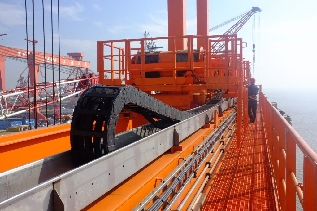 energy chain in port application